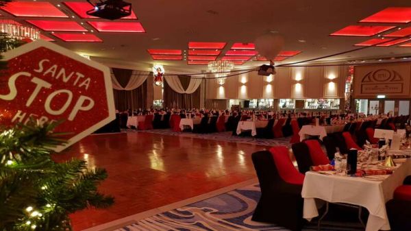 Estaury Xmas 2020 at Rochestown Park Hotel