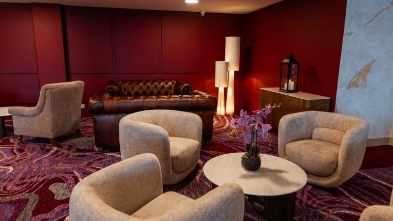 Untitled  x  px www.rochestownpark.com_v3